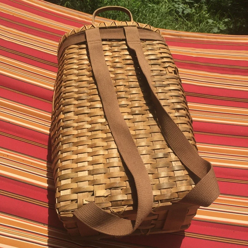 Antique Large Trapper Backpack Basket Splint Adirondack Basket 21
